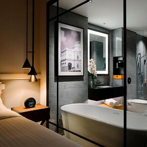 Premier Dreibettzimmer